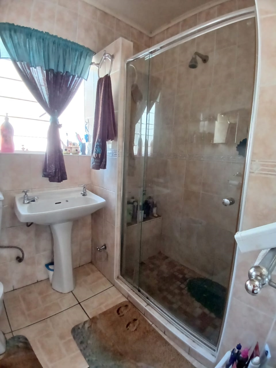 3 Bedroom Property for Sale in Vaalpark Free State